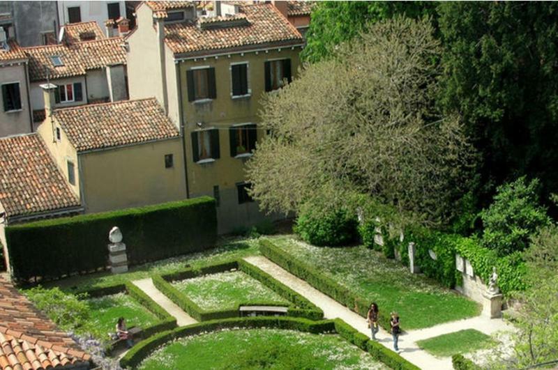 Leonardo 2* Venice